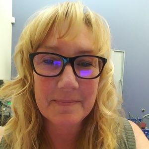 Meet your Posher, Cindy